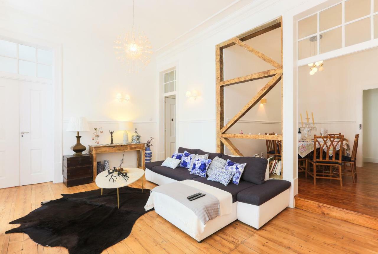 Lisbon Secret & Charming Baixa 4 Bedroom Apartment Exterior foto